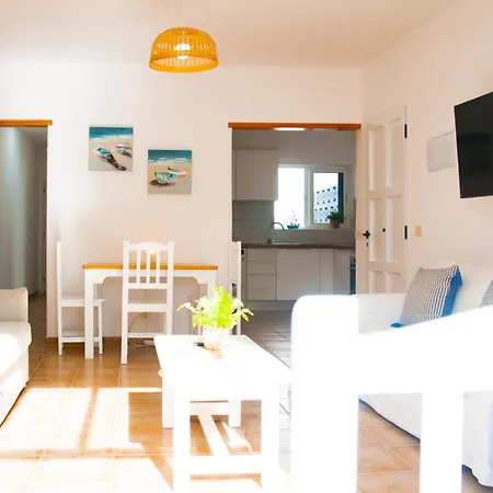 Apartman Asana Surf House Famara