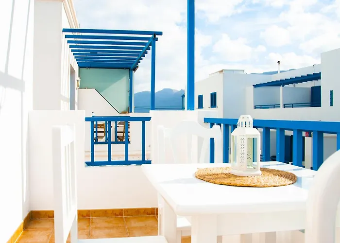 Asana Surf House